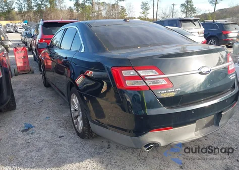 2014 Ford Taurus Limited z USA, uszkodzony, nr VIN 1FAHP2F89EG101551